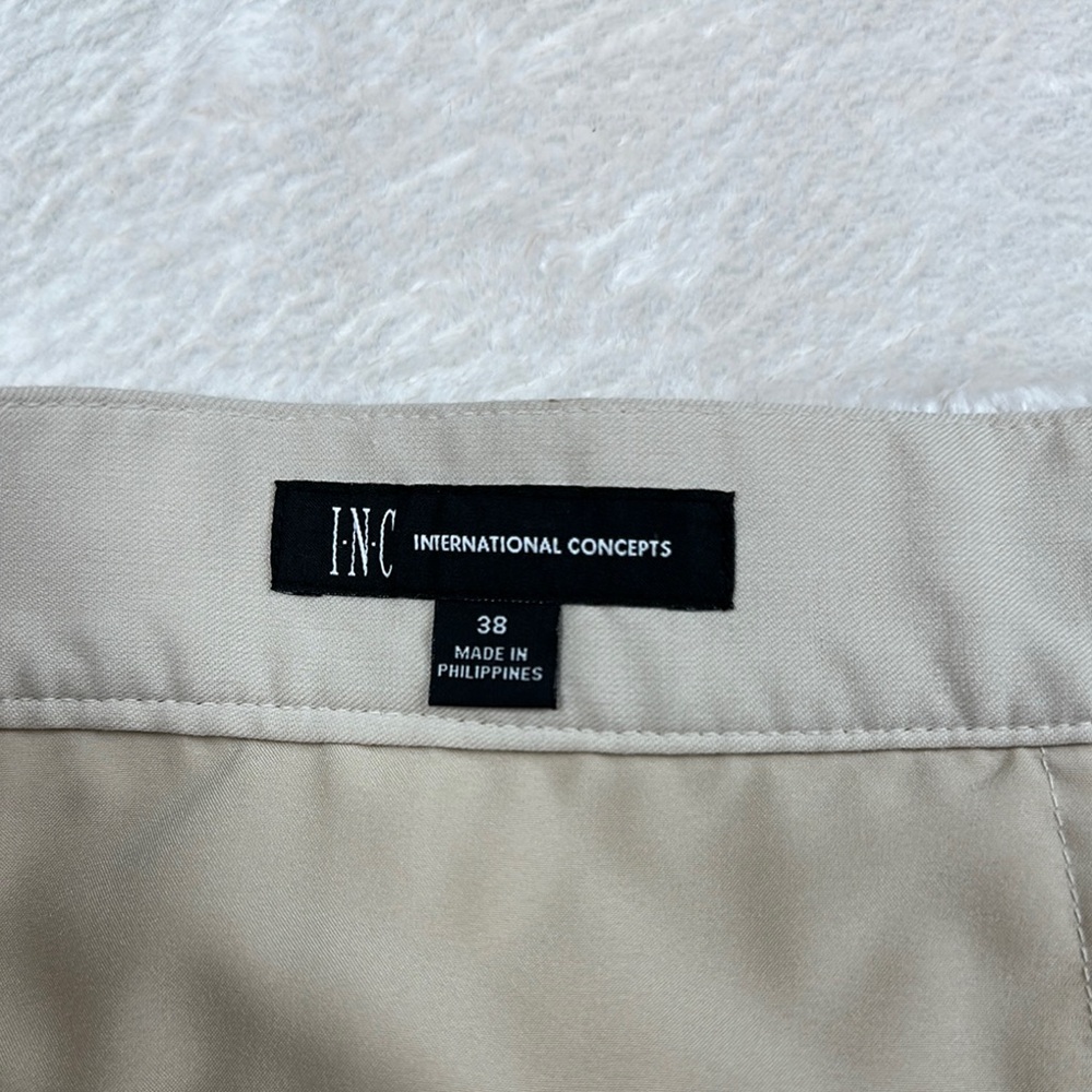 INC International Concepts Tan Cargo Pants Classic Style - Picture 2 of 7